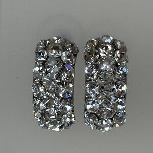 Crystal Pave Earrings – Sparkling Jewelry for Any Occasion